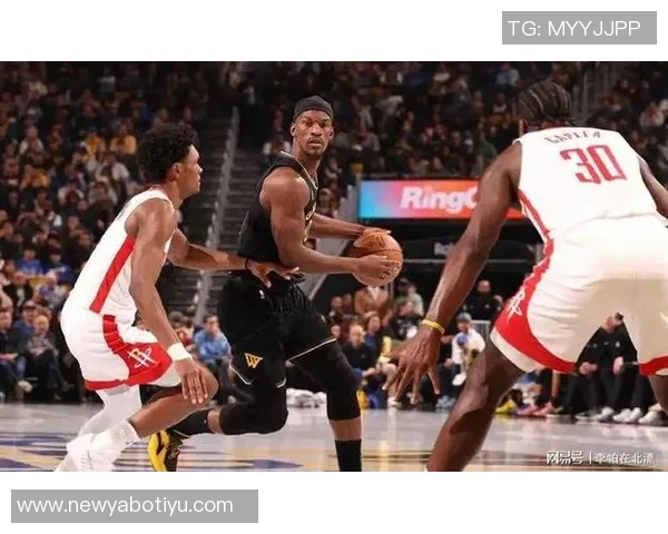 太阳裁掉贾里德巴特勒后对阵湖人狂砍35分7板9助表现引发热议 太阳裁掉贾里德巴特勒后对阵湖人狂砍35分7板9助表现引发热议